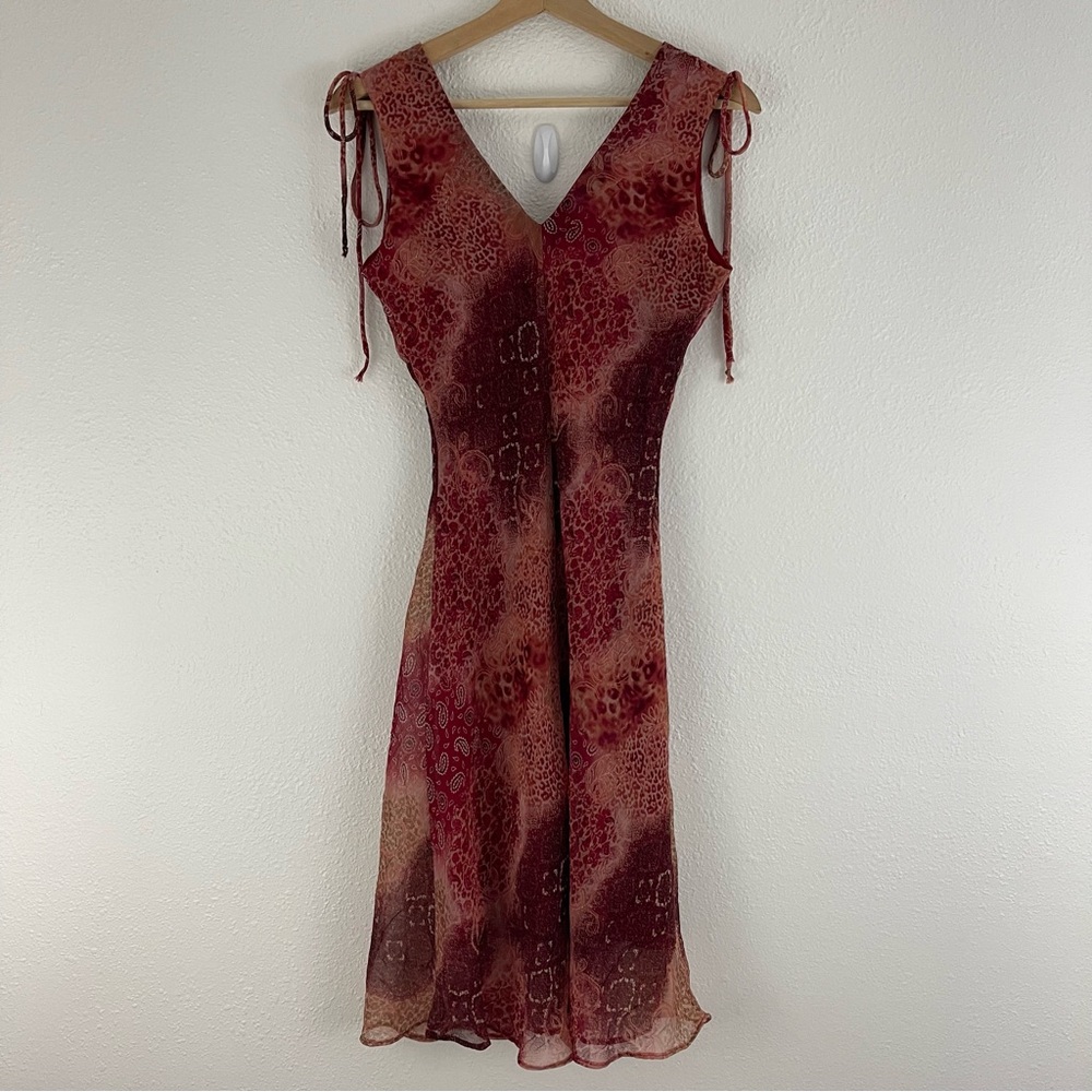!SOLD! BREAKIN LOOSE Vintage Y2K 90s Red Paisley Floral V Neck Flowy Midi Dress - Picture 6 of 10